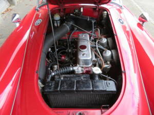 Image 16/19 of MG MGA 1600 (1962)