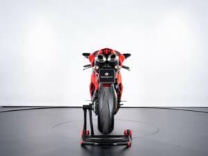 Image 3/50 de Ducati DUMMY (2008)