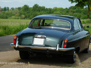 Immagine 17/30 di Jaguar 420 G (1970)
