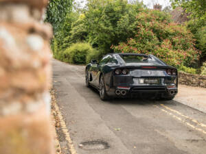 Image 14/28 of Ferrari 812 GTS (2021)