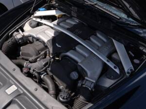Bild 6/31 von Aston Martin DB 9 Volante (2006)