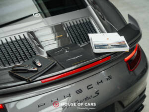 Image 25/25 of Porsche 911 Turbo S Exclusive (2018)