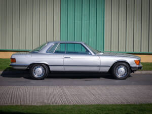 Imagen 4/39 de Mercedes-Benz 350 SLC (1972)