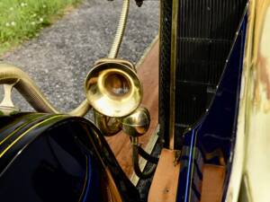 Image 42/50 of Renault 3 1&#x2F;2 Litre Tourer (1911)