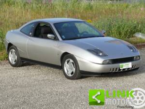 Image 3/10 of FIAT Coupé 2.0 20V (1997)