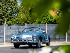 Image 19/50 of Volkswagen Karmann Ghia 1500 (1971)