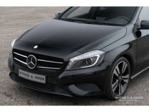 Image 14/32 of Mercedes-Benz A 180 (2014)