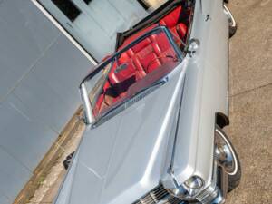 Bild 6/18 von Cadillac Eldorado Convertible (1964)