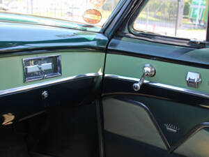 Image 14/21 of Cadillac 62 Coupe DeVille (1953)