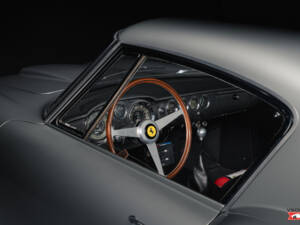 Image 4/20 of Ferrari 250 GT (1963)