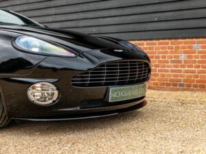 Immagine 26/50 di Aston Martin V12 Vanquish S Ultimate Edition (2007)