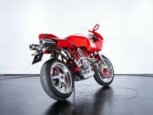 Immagine 4/50 di Ducati DUMMY (2003)