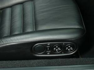 Image 20/30 of Porsche 911 Carrera 2 (WTL) (1993)