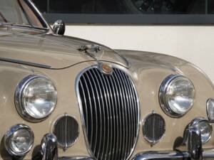 Image 7/38 of Jaguar 3.4 Litre (1958)