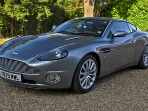 Bild 6/50 von Aston Martin V12 Vanquish (2001)