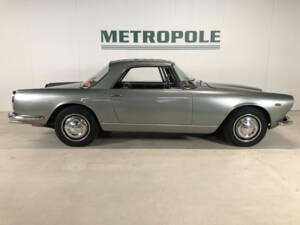 Bild 3/33 von Lancia Flaminia GTL 2.8 Touring (1965)