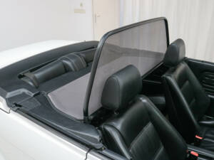 Imagen 18/22 de BMW 325i (1989)