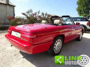 Afbeelding 5/10 van Alfa Romeo 1.6 Spider (1991)