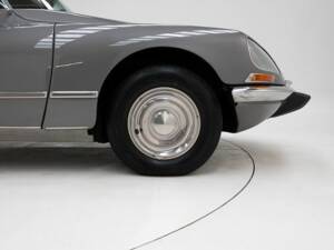 Image 10/15 of Citroën DS 23 IE (1974)