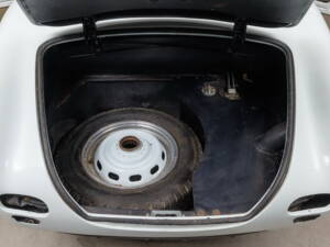 Image 17/50 of BMW 507 (1957)