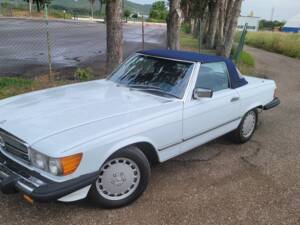 Image 2/23 de Mercedes-Benz 560 SL (1987)