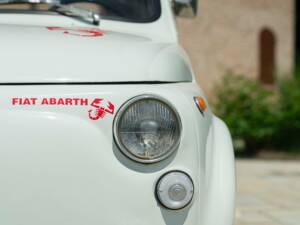 Image 22/50 of Abarth Fiat 595 (1969)