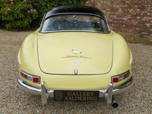 Imagen 30/50 de Mercedes-Benz 300 SL Roadster (1961)