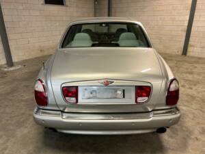 Image 4/7 de Bentley Arnage T (2004)