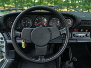 Image 44/50 de Porsche 911 SC 3.0 (1979)