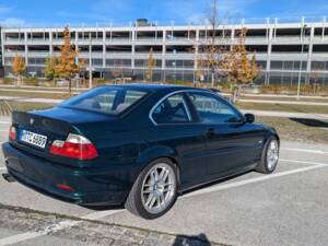 Image 15/18 of BMW 330Ci (2001)