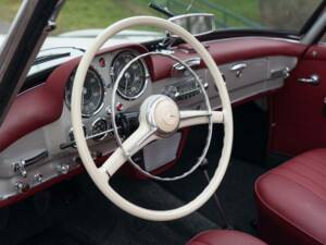 Image 5/6 of Mercedes-Benz 190 SL (1960)