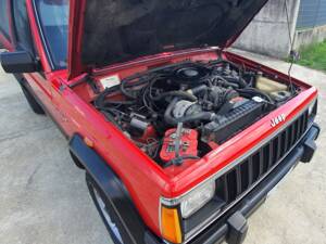 Immagine 42/42 di Jeep Cherokee 2.8L V6 (1985)