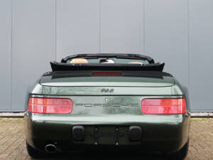 Bild 31/47 von Porsche 968 (1992)