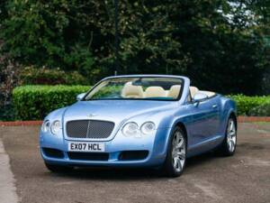 Bild 18/50 von Bentley Continental GTC (2007)