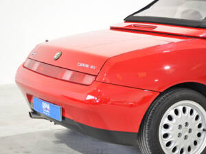 Immagine 30/32 di Alfa Romeo Spider 2.0 Twin Spark 16V (1996)