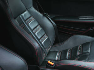 Image 33/50 of Ferrari 458 Italia (2012)
