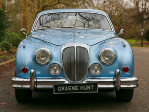 Image 10/50 de Daimler V8-250 (1966)