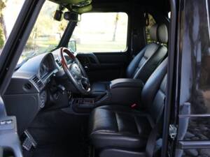 Bild 2/14 von Mercedes-Benz G 320 CDI (2008)