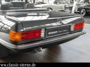 Image 15/15 de Mercedes-Benz 500 SL (1986)