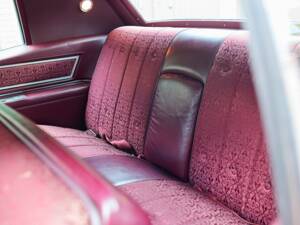 Bild 150/200 von Cadillac Coupe DeVille (1968)