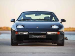 Image 12/63 of Porsche 928 GTS (1994)