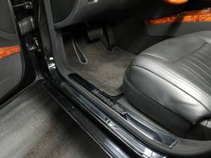 Image 13/78 de Mercedes-Benz S 600 L (2010)