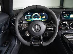 Image 9/22 de Mercedes-AMG GT-R (2020)
