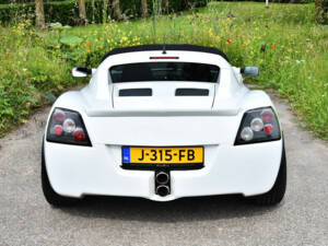 Bild 5/6 von Opel Speedster 2.2 (2002)