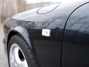 Image 23/97 of Porsche 911 Carrera 4 (1991)