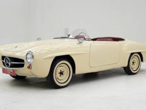 Image 1/15 of Mercedes-Benz 190 SL (1962)