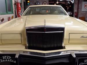 Bild 37/49 von Lincoln Continental Mark V (1979)