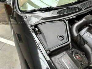 Image 44/75 de Jaguar XK8 4.0 (2000)