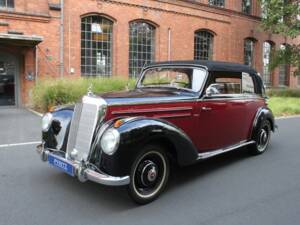 Image 2/21 de Mercedes-Benz 220 Cabriolet B (1952)