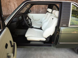 Immagine 9/63 di BMW 323i Baur TC (1979)